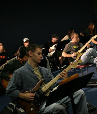 Guitar-Scholarships-at-Musicians-Institute